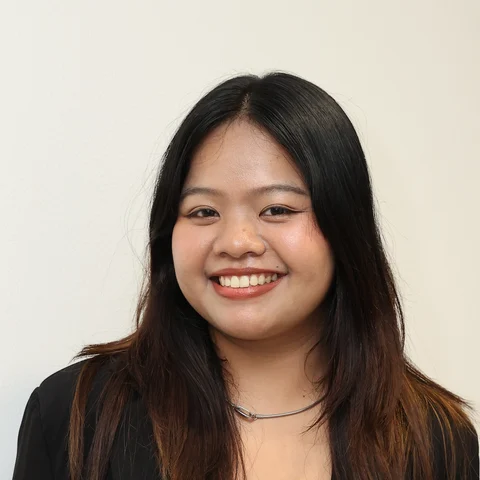 Aum, Thanyalak Laiseeda, Account Executive